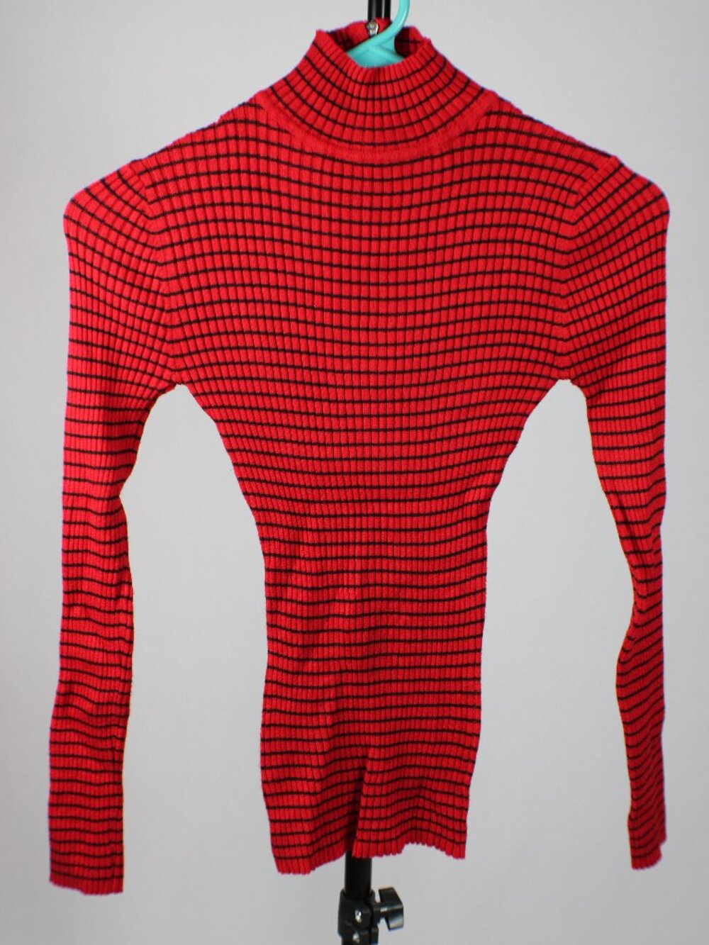 rue21 Red Black Grid Striped Ribbed Mock Neck Zipper Back Sweater Small